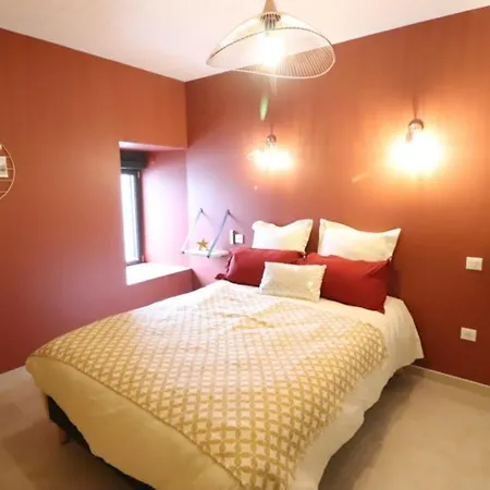 Maison Renovee Avec Wifi Et Parking, Au Coeur Des Volcans D'auvergne - Fr-1-742-615 Saint-Hippolyte (Cantal)
